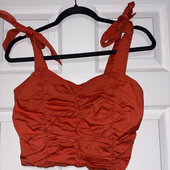 Forever 21 Rust Ruched Crop Top - Picture 4 of 5